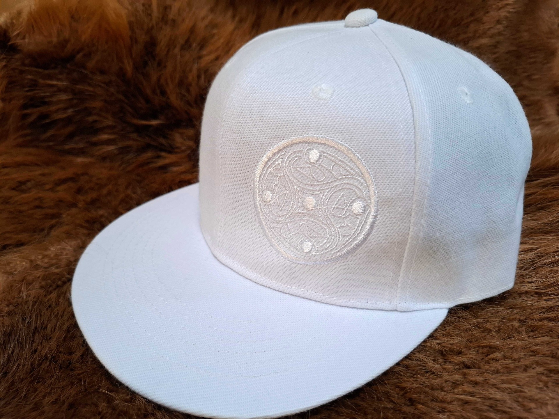 Cap, valge