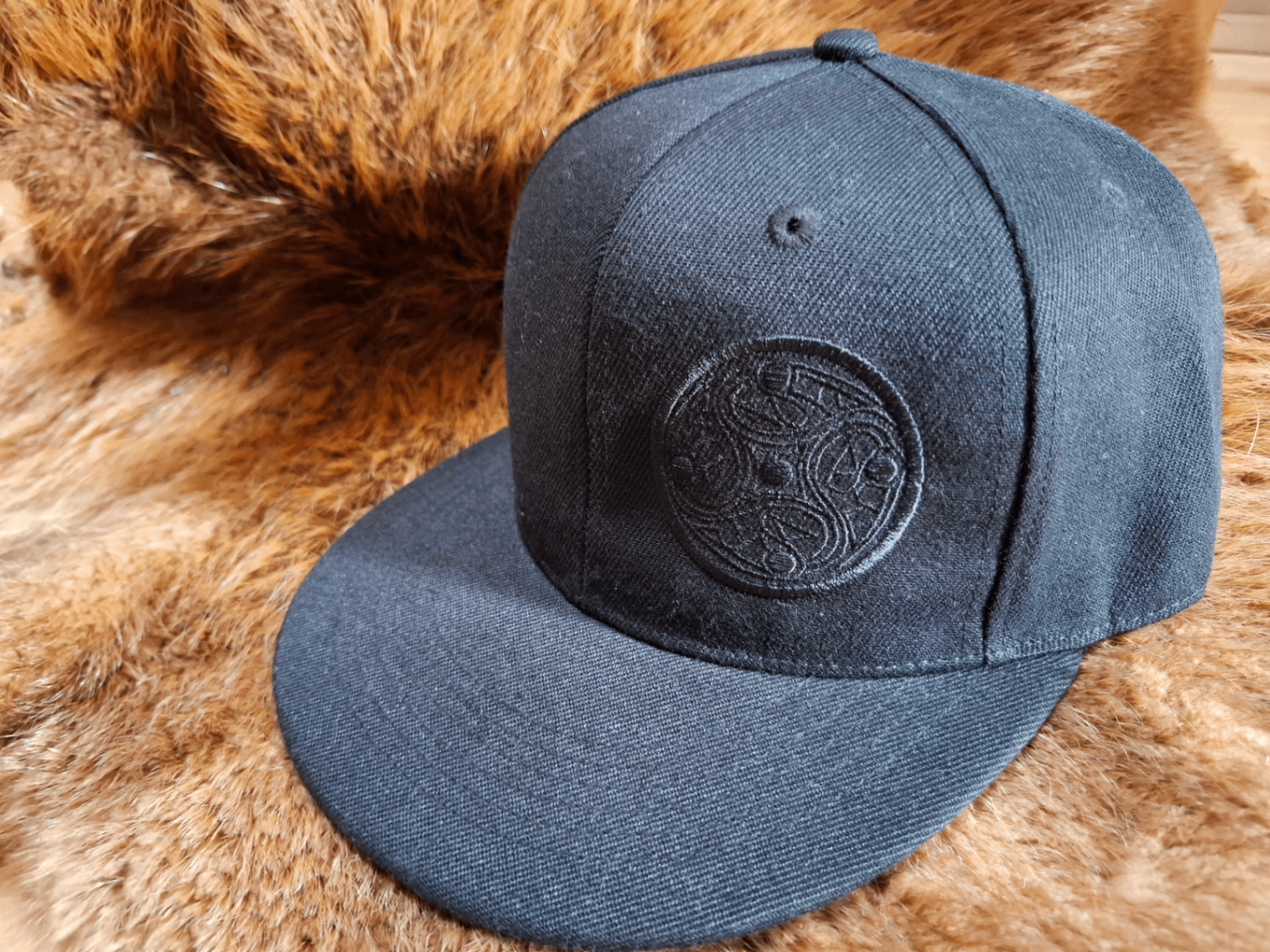 Cap, must